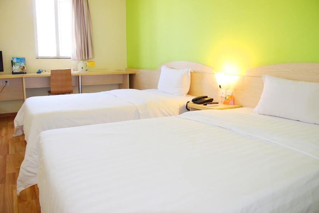7Days Inn Heyuan Cultrual Palace Renren Le Екстериор снимка