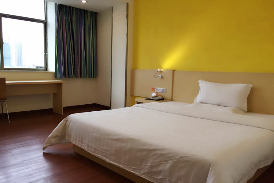 7Days Inn Heyuan Cultrual Palace Renren Le Екстериор снимка